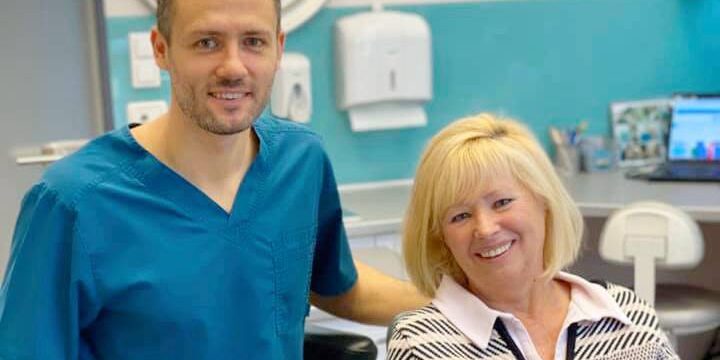 Dr. Ruszin Tamás és páciense Dr. Ruszin Tamás és páciense