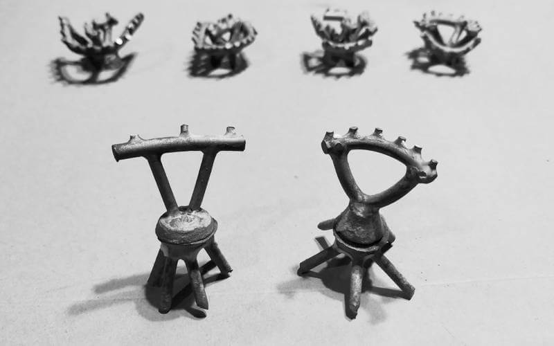 Fogászati anyagokból készült művészeti alkotások kiállítása