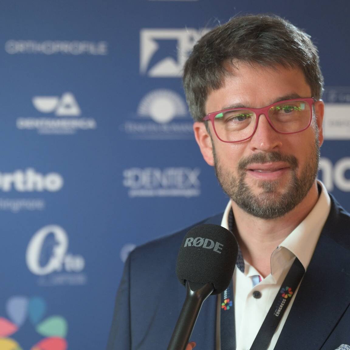 Dr. Steinhof Péter Márton nyilatkozik a AREO Congress eseményen